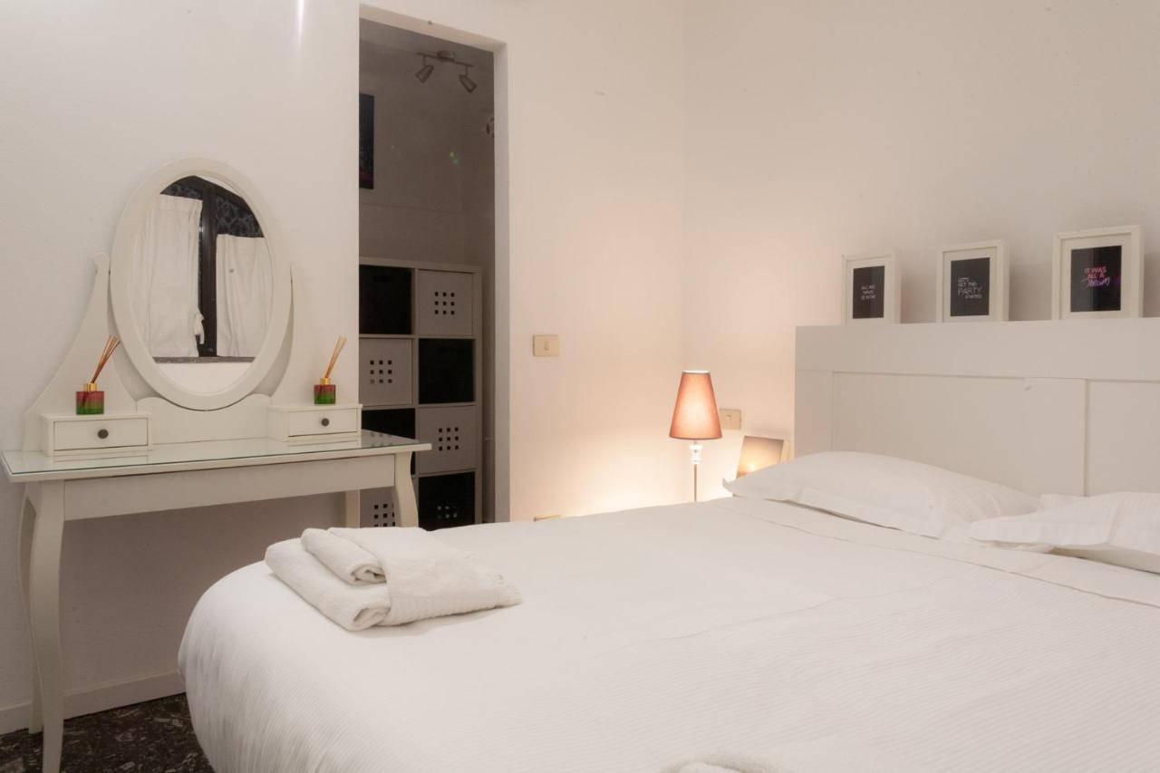 밀라노 Bnbutler - Vigevano, 13 - A Due Passi Dalla Darsena 아파트 외부 사진